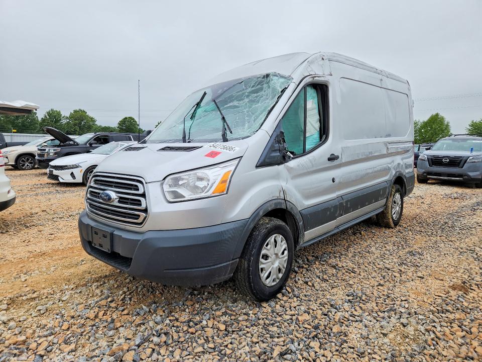 54275686 :رقم المزاد ، 1FTYE1CM9JKB42040 vin ، 2018 Ford Transit مزاد بيع