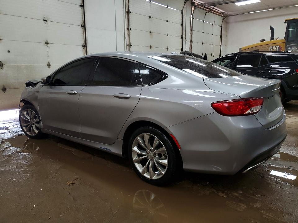 52722276 :رقم المزاد ، 1C3CCCBG9FN702253 vin ، 2015 Chrysler 200 مزاد بيع