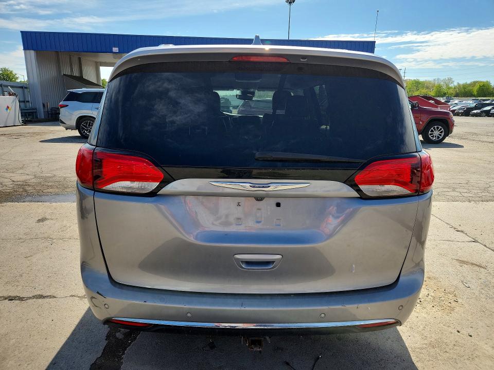 Продажа на аукционе авто 2018 Chrysler Pacifica, vin: 2C4RC1BG1JR333409, номер лота: 52568156