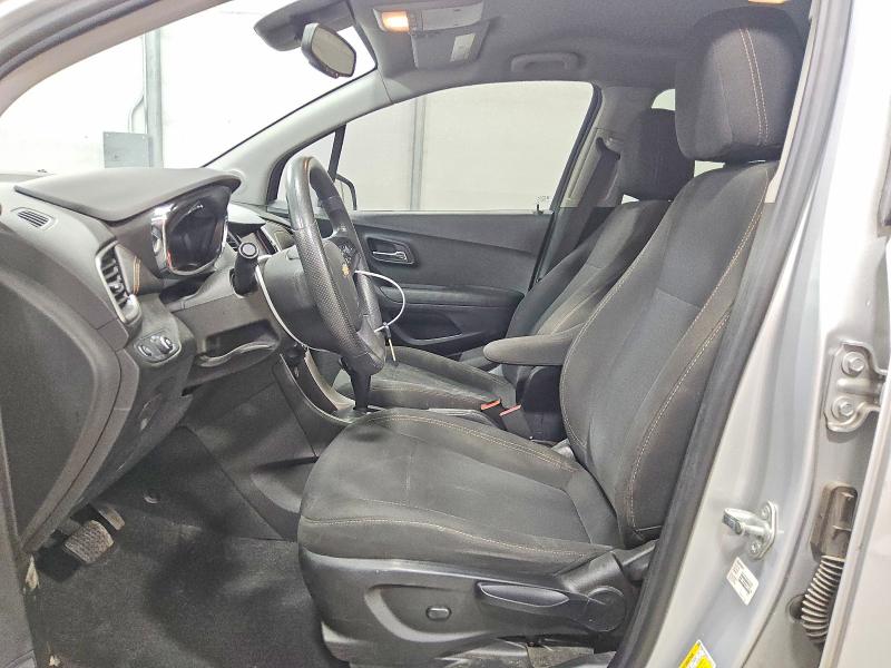 53011766 :رقم المزاد ، 3GNCJKSB2LL135578 vin ، 2020 Chevrolet Trax مزاد بيع