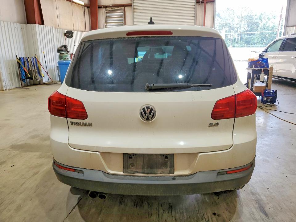 54665786 :رقم المزاد ، WVGAV3AX8EW541770 vin ، 2014 Volkswagen Tiguan مزاد بيع