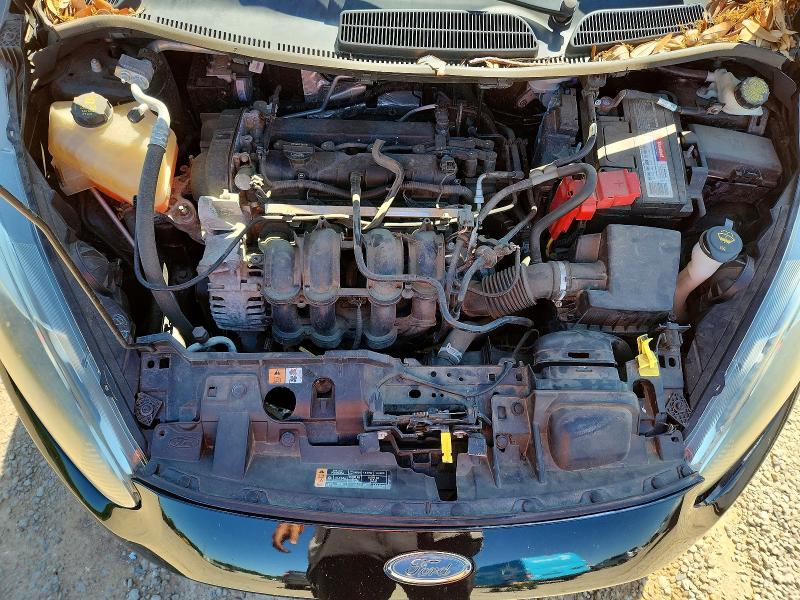 52002826 :رقم المزاد ، 3FADP4BJ8JM114987 vin ، 2018 Ford Fiesta مزاد بيع