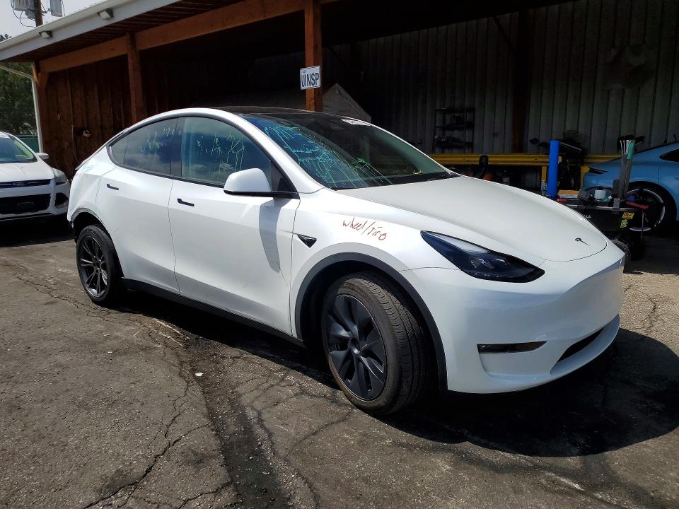 Продаж на аукціоні авто 2024 Tesla Model Y, vin: 7SAYGAEE1RF133456, номер лоту: 54807516