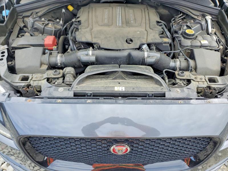 54620106 :رقم المزاد ، SADCJ2BV7HA050368 vin ، 2017 Jaguar F-pace مزاد بيع