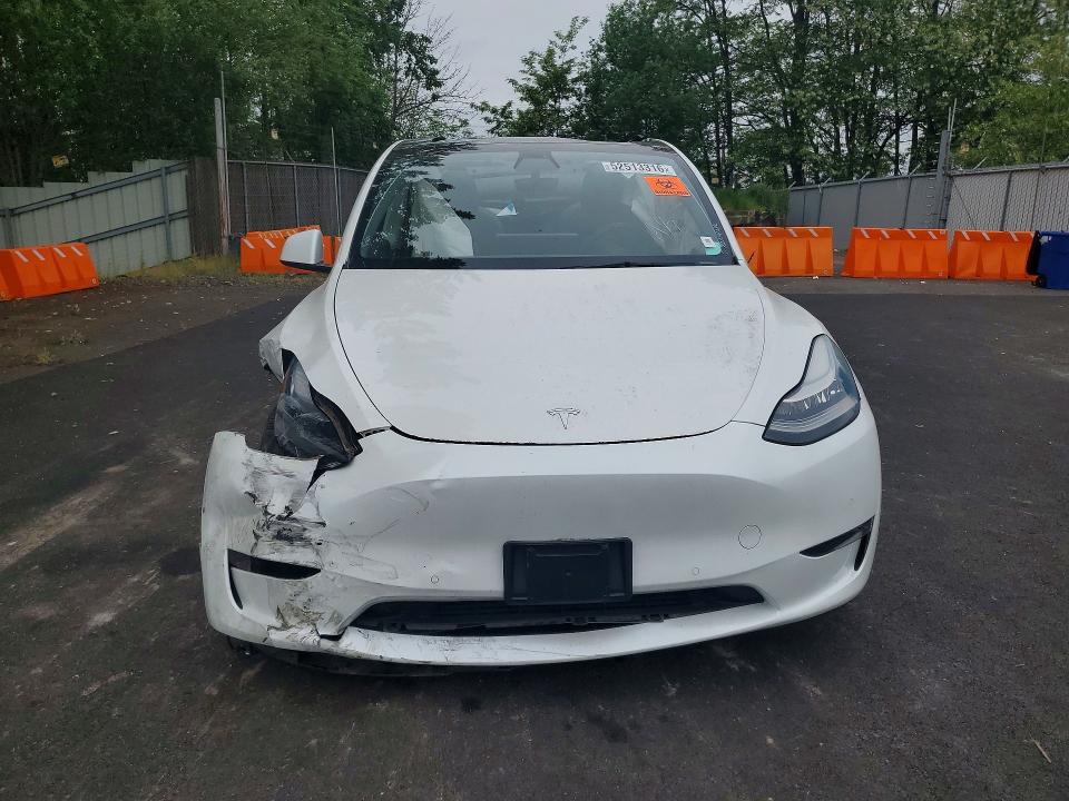 2021 Tesla Model Y მანქანა იყიდება აუქციონზე, vin: 5YJYGDEE2MF181801, აუქციონის ნომერი: 52513316