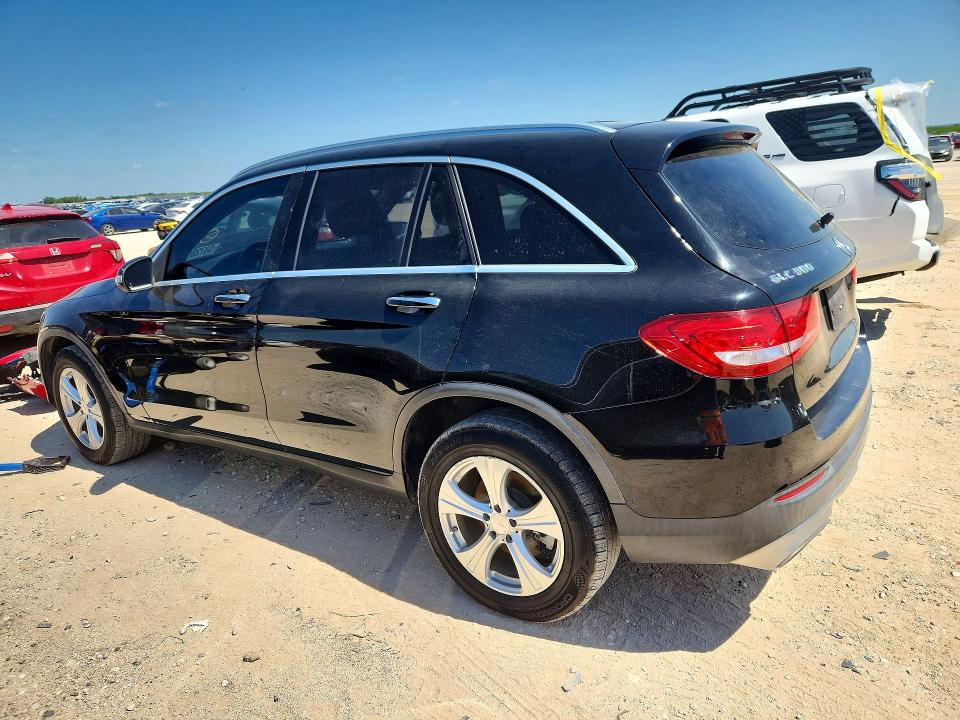 53720946 :رقم المزاد ، WDC0G4JB9GF011633 vin ، 2016 Mercedes-benz Glc مزاد بيع