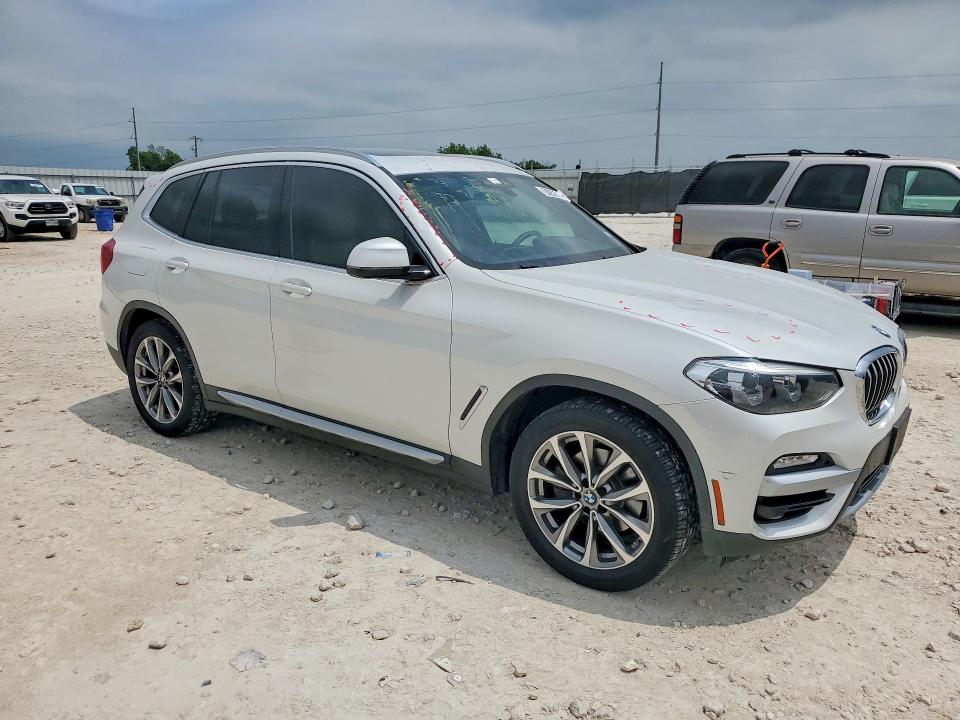53052716 :رقم المزاد ، 5UXTR7C58KLF32067 vin ، 2019 Bmw X3 مزاد بيع
