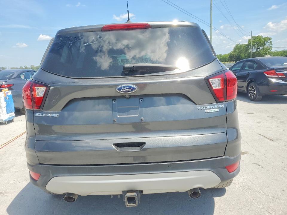 Продажа на аукционе авто 2019 Ford Escape, vin: 1FMCU0J93KUA84613, номер лота: 53905266