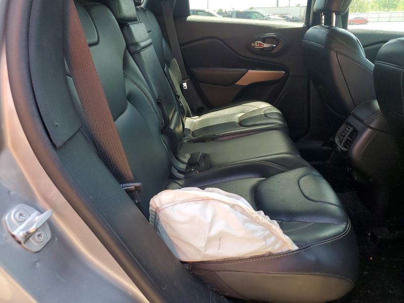 Продажа на аукционе авто 2018 Jeep Cherokee, vin: 1C4PJLDB4JD568223, номер лота: 54058736