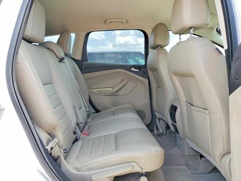 Продажа на аукционе авто 2016 Ford Escape, vin: 1FMCU0GX8GUC57605, номер лота: 54951966