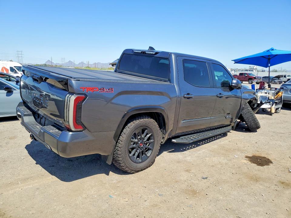 Продажа на аукционе авто 2026 Toyota Tundra, vin: 5TFWC5DB4TX122754, номер лота: 52492406