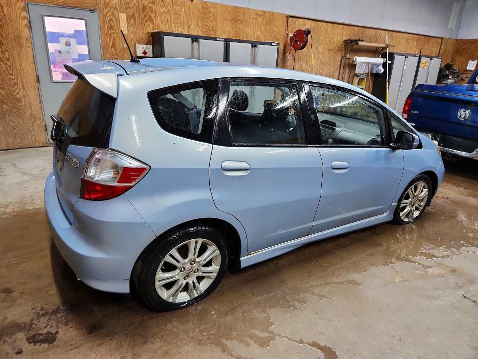 51887526 :رقم المزاد ، JHMGE8H44AC025679 vin ، 2010 Honda Fit مزاد بيع
