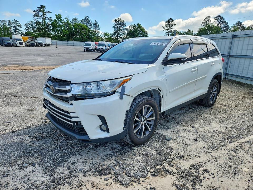Aukcja sprzedaży 2019 Toyota Highlander, vin: 5TDJZRFH2KS926671, numer aukcji: 54254666