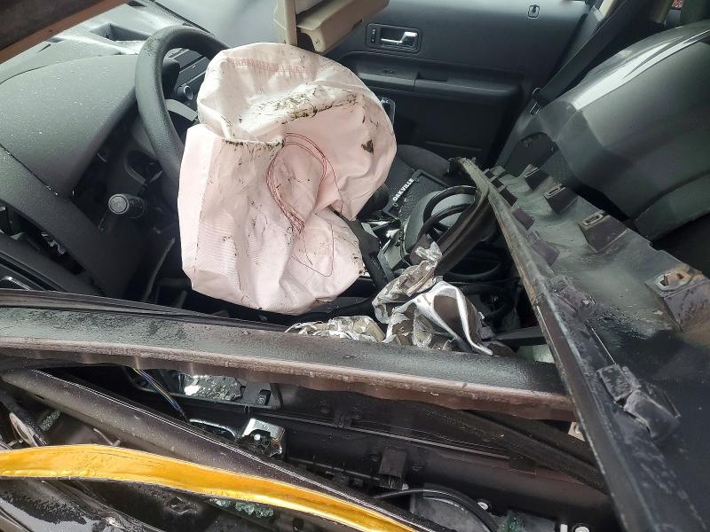 52004926 :رقم المزاد ، 2FMDK36C49BA90646 vin ، 2009 Ford Edge مزاد بيع