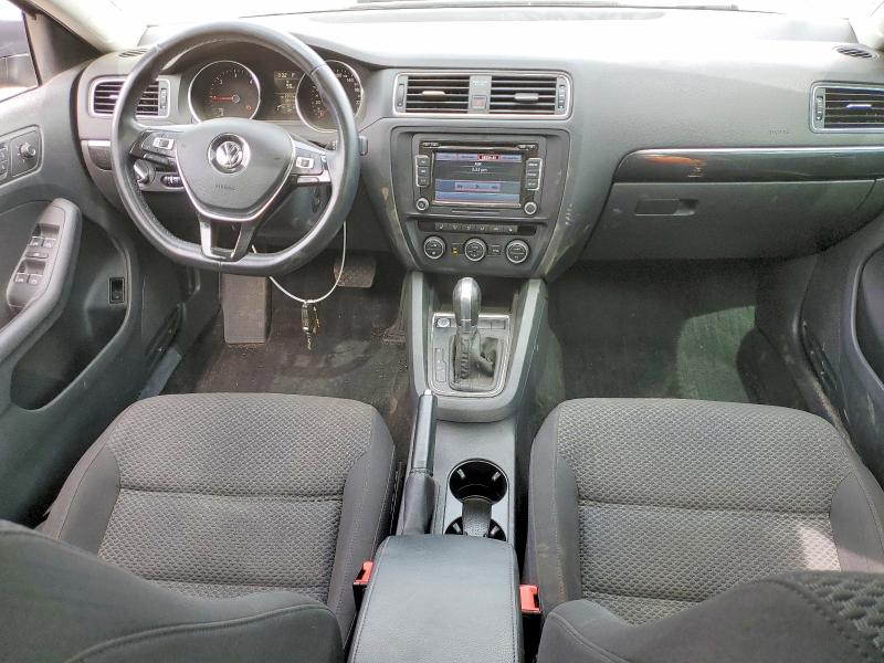 52001606 :رقم المزاد ، 3VWDA7AJ8FM294796 vin ، 2015 Volkswagen Jetta مزاد بيع