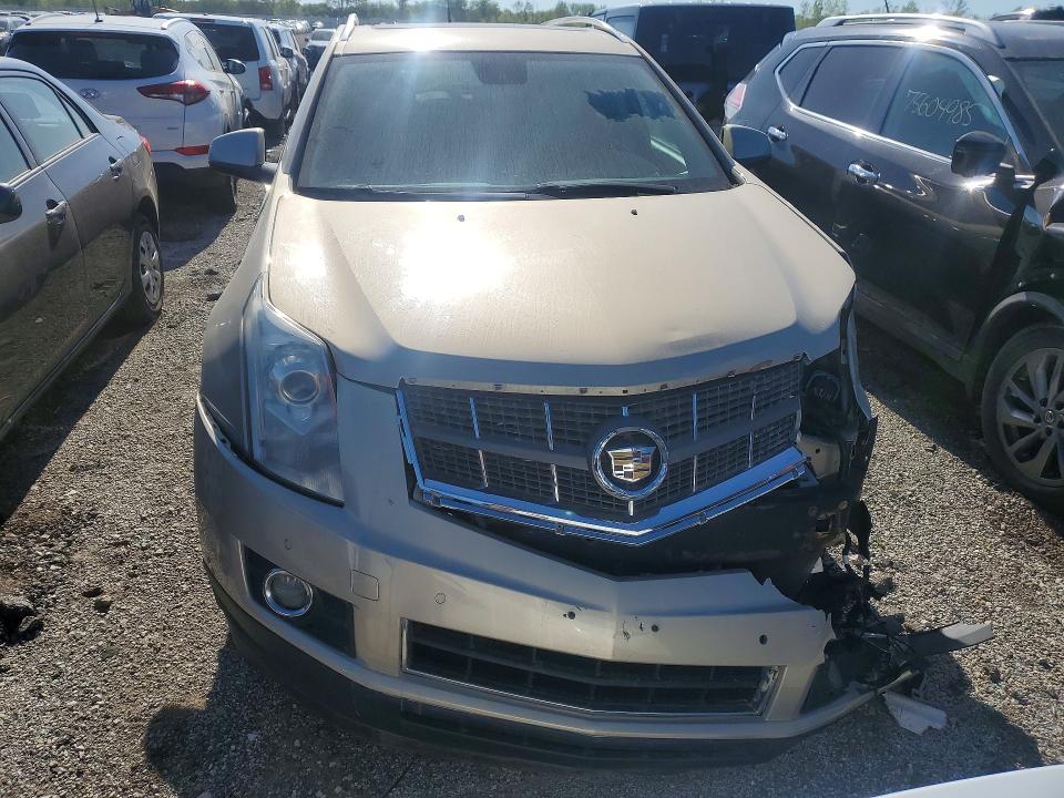 53281306 :رقم المزاد ، 3GYFNBEY7BS650729 vin ، 2011 Cadillac Srx مزاد بيع