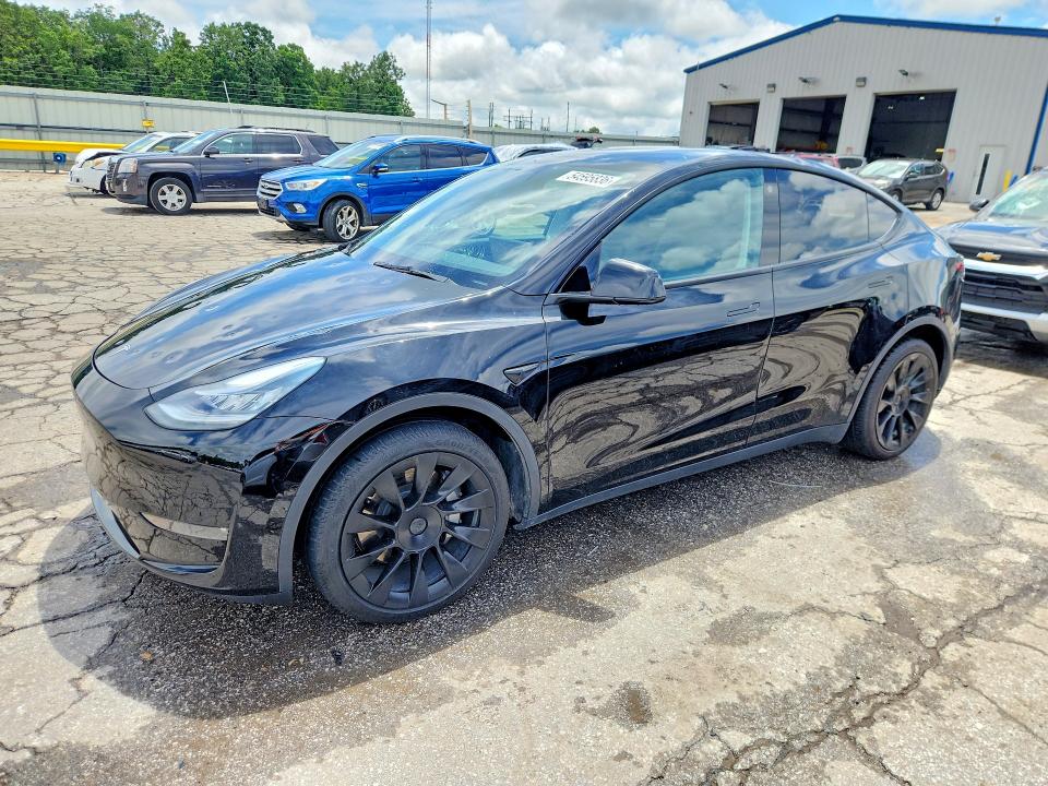 Auction sale of the 2021 Tesla Model Y, vin: 5YJYGDEE8MF139780, lot number: 54595836