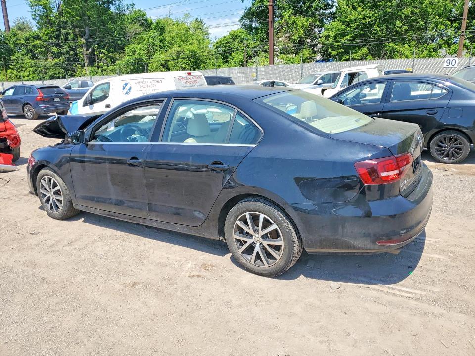 54320316 :رقم المزاد ، 3VWDB7AJ3HM250964 vin ، 2017 Volkswagen Jetta مزاد بيع