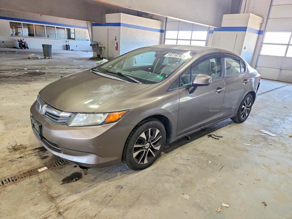 2012 Honda Civic მანქანა იყიდება აუქციონზე, vin: 2HGFB2F53CH591946, აუქციონის ნომერი: 54229796
