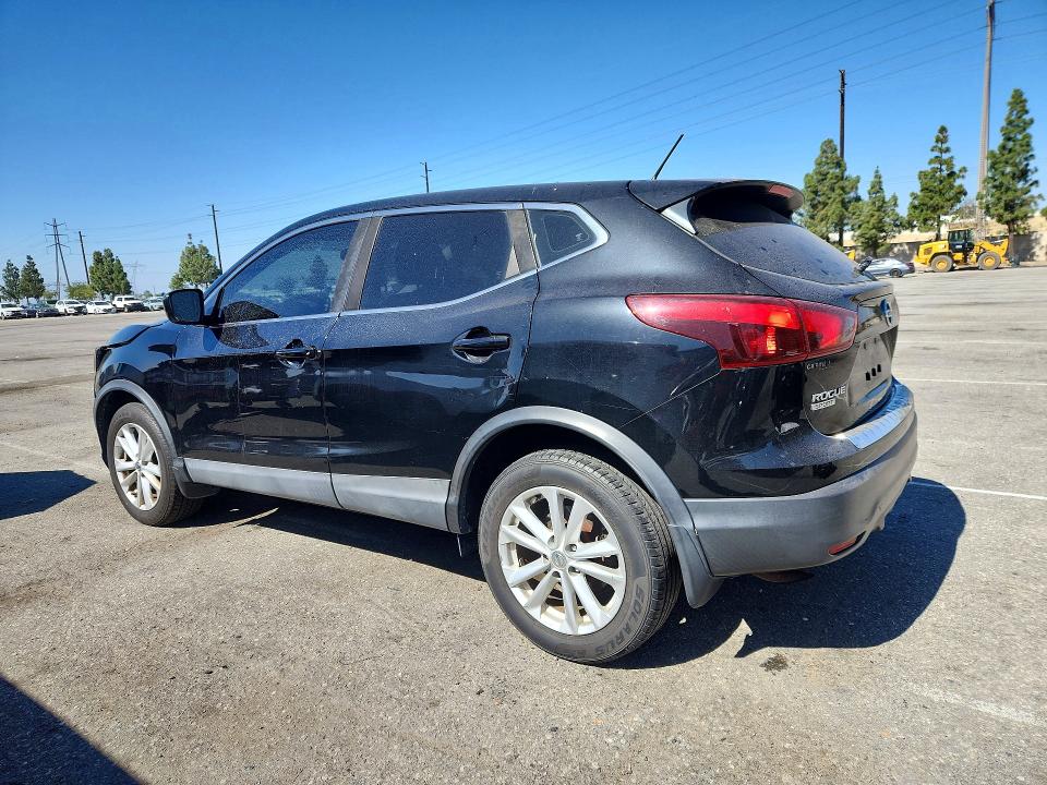 53730446 :رقم المزاد ، JN1BJ1CR1HW127776 vin ، 2017 Nissan Rogue Sport مزاد بيع