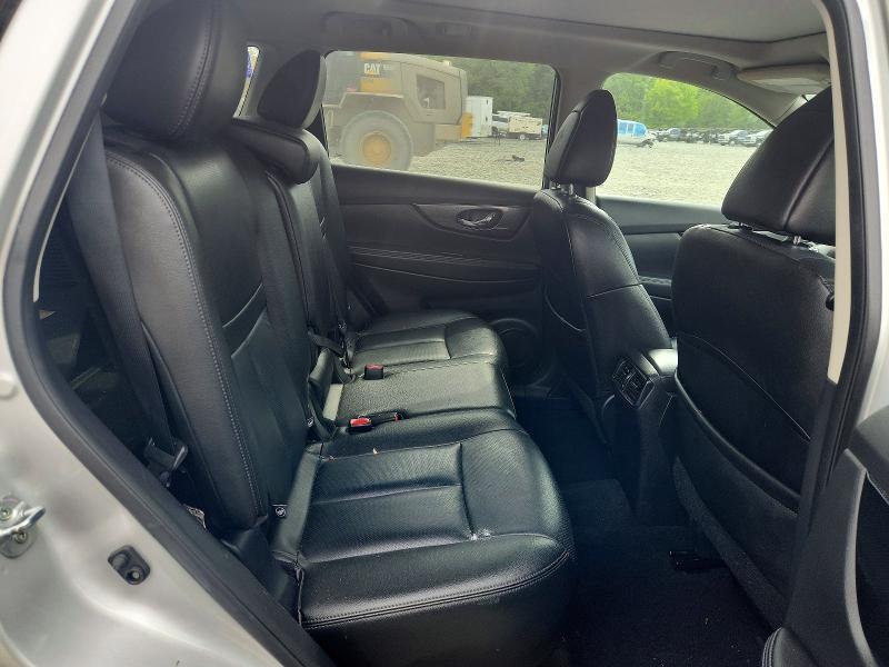 53519736 :رقم المزاد ، 5N1AT2MV0GC858831 vin ، 2016 Nissan Rogue مزاد بيع