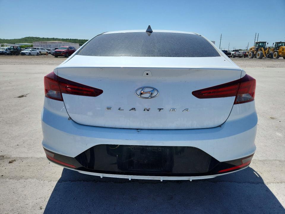 53538726 :رقم المزاد ، 5NPD84LF9LH579191 vin ، 2020 Hyundai Elantra مزاد بيع