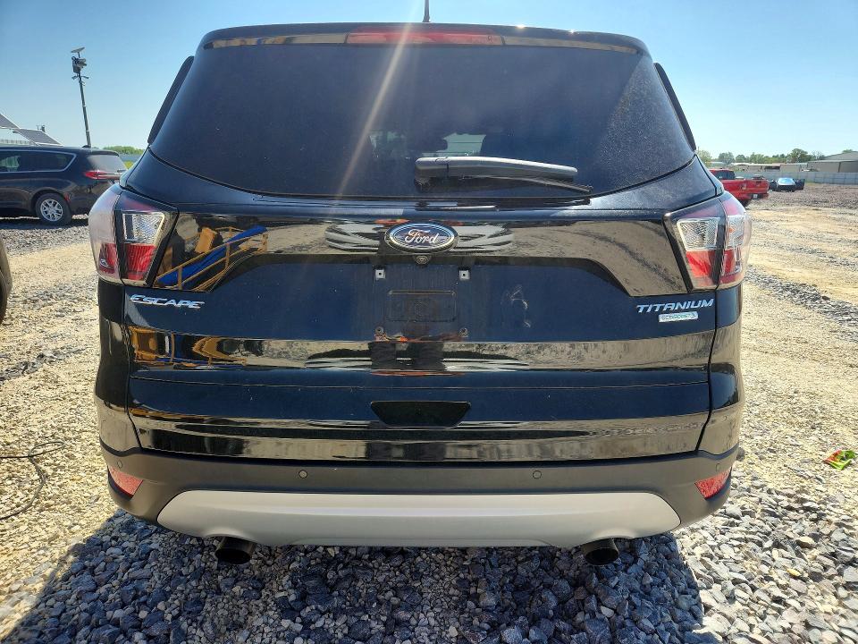 Продажа на аукционе авто 2018 Ford Escape, vin: 1FMCU0J96JUA74673, номер лота: 53244996