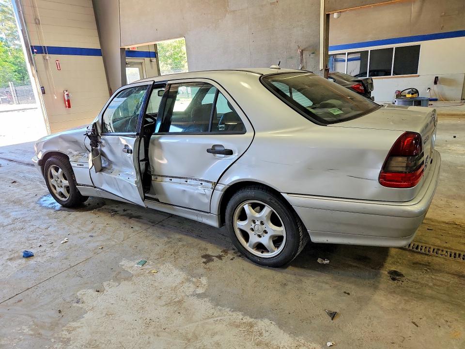 Продажа на аукционе авто 2000 Mercedes-benz C, vin: WDBHA24G1YA858021, номер лота: 55115156