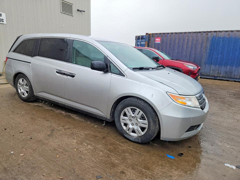 53014746 :رقم المزاد ، 5FNRL5H21BB090331 vin ، 2011 Honda Odyssey مزاد بيع