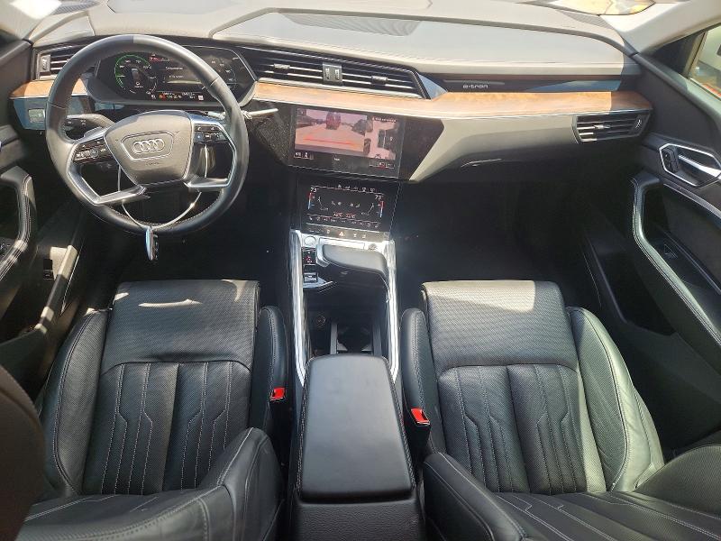 53477316 :رقم المزاد ، WA1VABGE5KB022870 vin ، 2019 Audi E-tron مزاد بيع