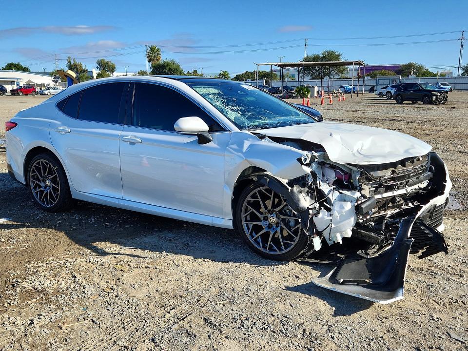 52584306 :رقم المزاد ، 4T1DAACK6SU586180 vin ، 2025 Toyota Camry مزاد بيع