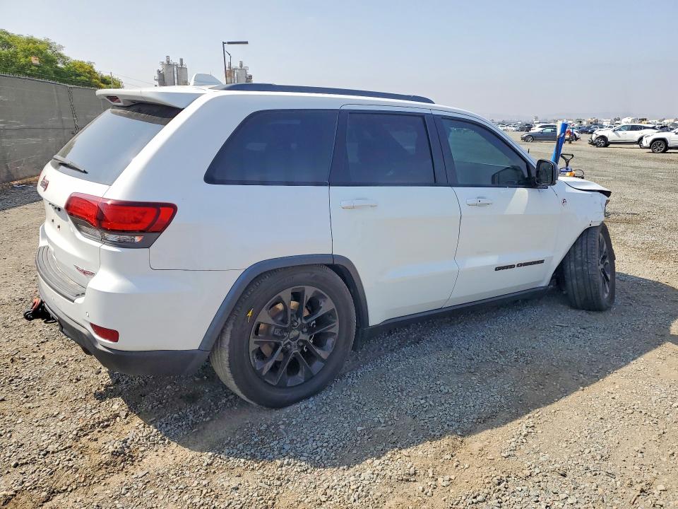 2017 Jeep Grand Cherokee მანქანა იყიდება აუქციონზე, vin: 1C4RJFLG9HC739345, აუქციონის ნომერი: 51984026