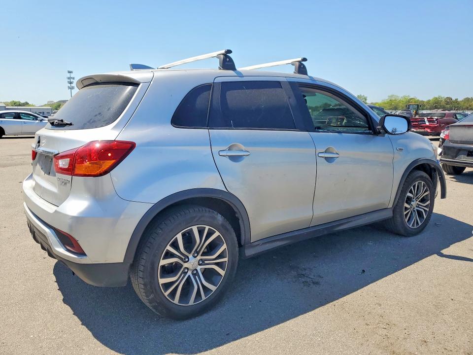53641466 :رقم المزاد ، JA4AP3AU4JU021800 vin ، 2018 Mitsubishi Outlander Sport مزاد بيع