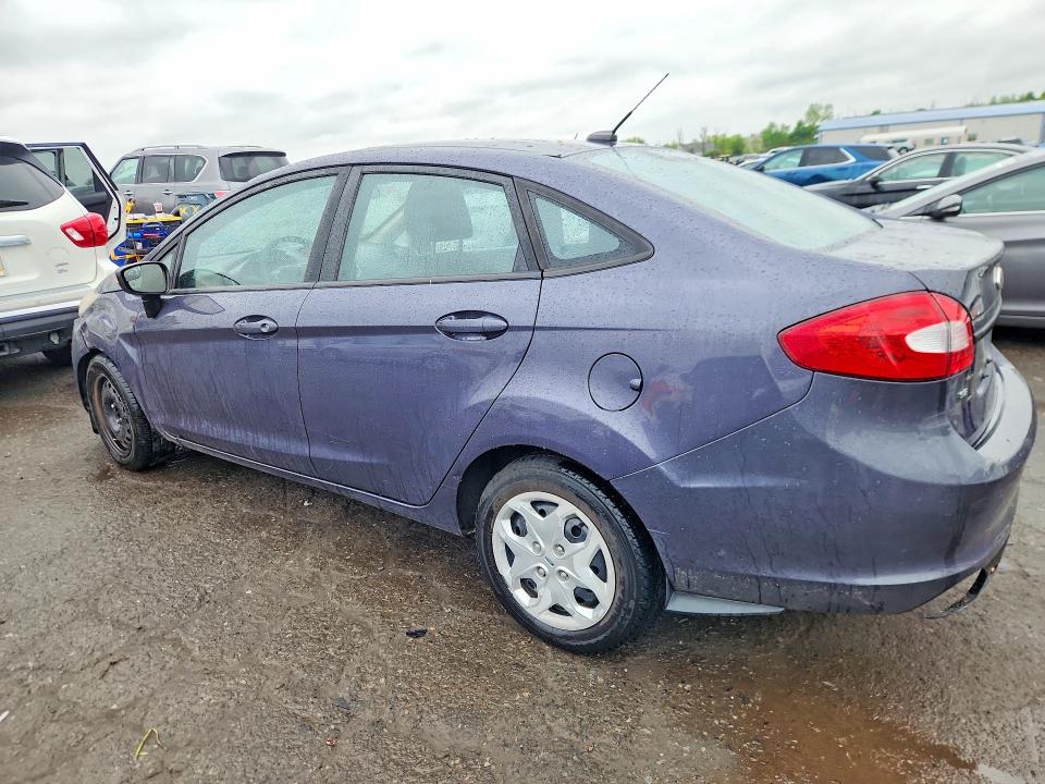2013 Ford Fiesta მანქანა იყიდება აუქციონზე, vin: 3FADP4BJXDM152550, აუქციონის ნომერი: 52590526