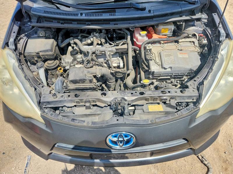 54911686 :رقم المزاد ، JTDKDTB38E1060714 vin ، 2014 Toyota Prius C مزاد بيع