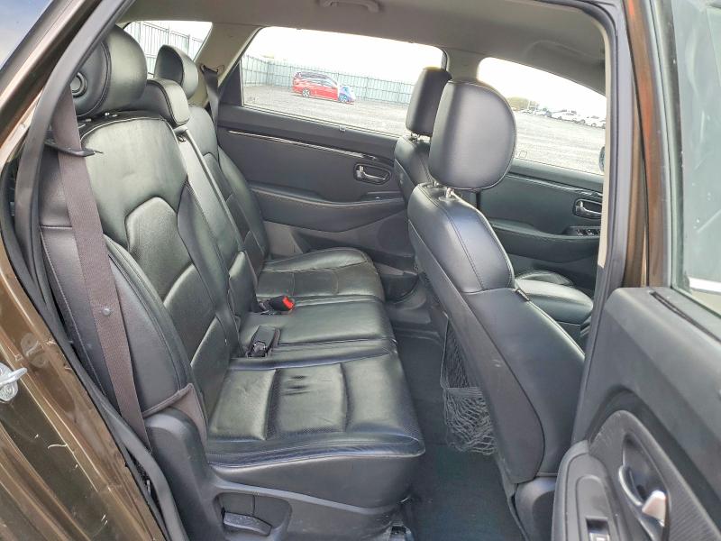 Продаж на аукціоні авто 2014 Kia Rondo, vin: KNAHU8A32E7008868, номер лоту: 53244676