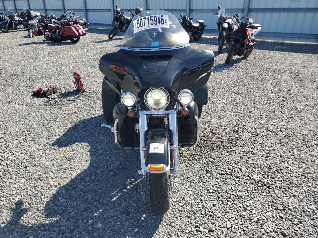 2015 Harley-davidson Flhtcutg მანქანა იყიდება აუქციონზე, vin: 1HD1MAL17FB858547, აუქციონის ნომერი: 50715946