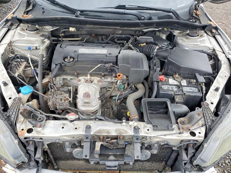 52121986 :رقم المزاد ، 1HGCR2F32DA280733 vin ، 2013 Honda Accord مزاد بيع