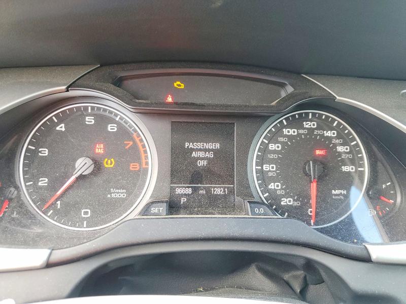 52621756 :رقم المزاد ، WAUKFAFLXBN047232 vin ، 2011 Audi A4 مزاد بيع