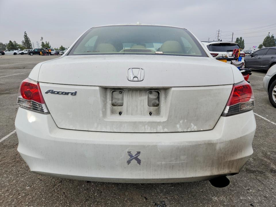 54524826 :رقم المزاد ، JHMCP26828C075700 vin ، 2008 Honda Accord مزاد بيع