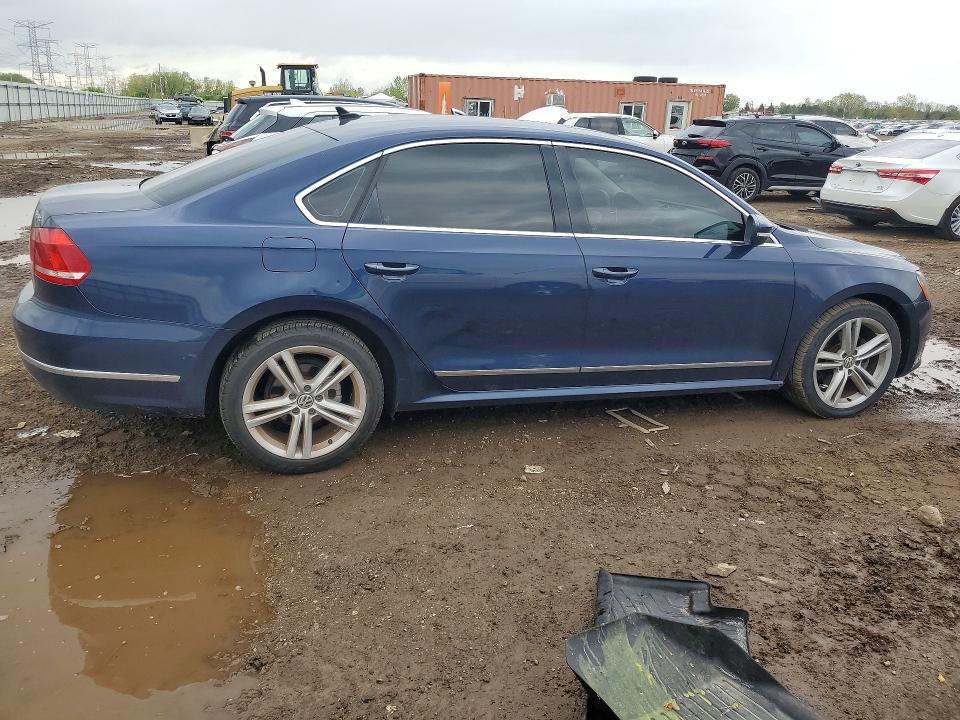 2014 Volkswagen Passat მანქანა იყიდება აუქციონზე, vin: 1VWCT7A3XEC042877, აუქციონის ნომერი: 52234736