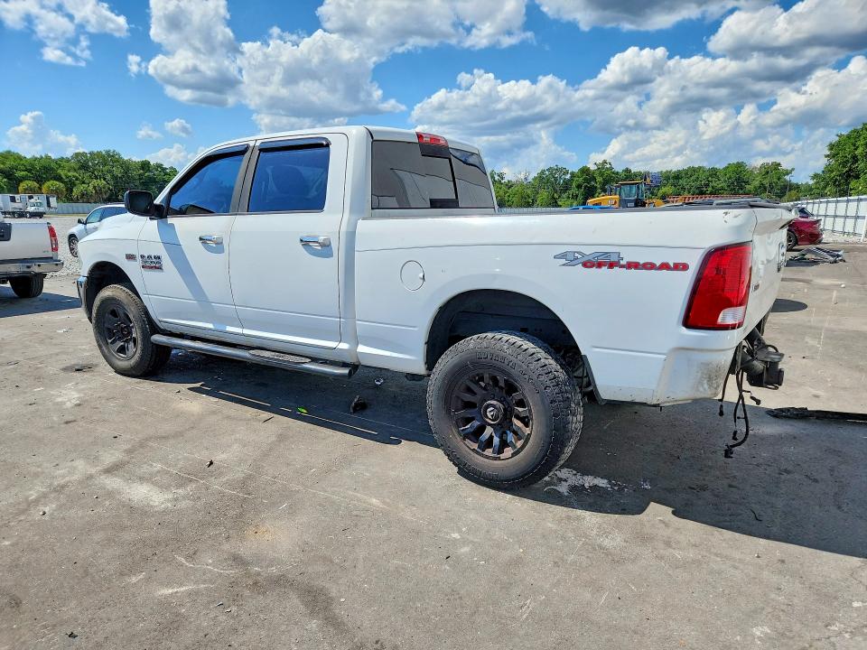 53374866 :رقم المزاد ، 3C6UR5DJ4FG620563 vin ، 2015 Ram 2500 مزاد بيع
