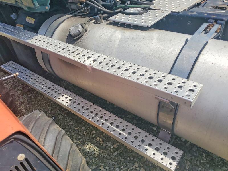 2018 Freightliner Cascadia 113 მანქანა იყიდება აუქციონზე, vin: 3AKBGADV5JSJL4581, აუქციონის ნომერი: 51963246