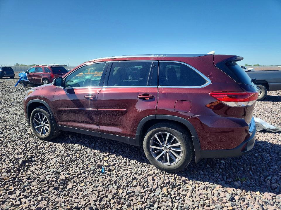 53000726 :رقم المزاد ، 5TDJZRFH1KS953151 vin ، 2019 Toyota Highlander مزاد بيع