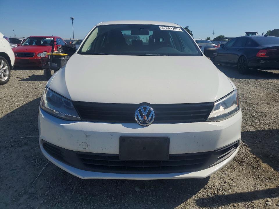 2014 Volkswagen Jetta მანქანა იყიდება აუქციონზე, vin: 3VW2K7AJ1EM425750, აუქციონის ნომერი: 52841206
