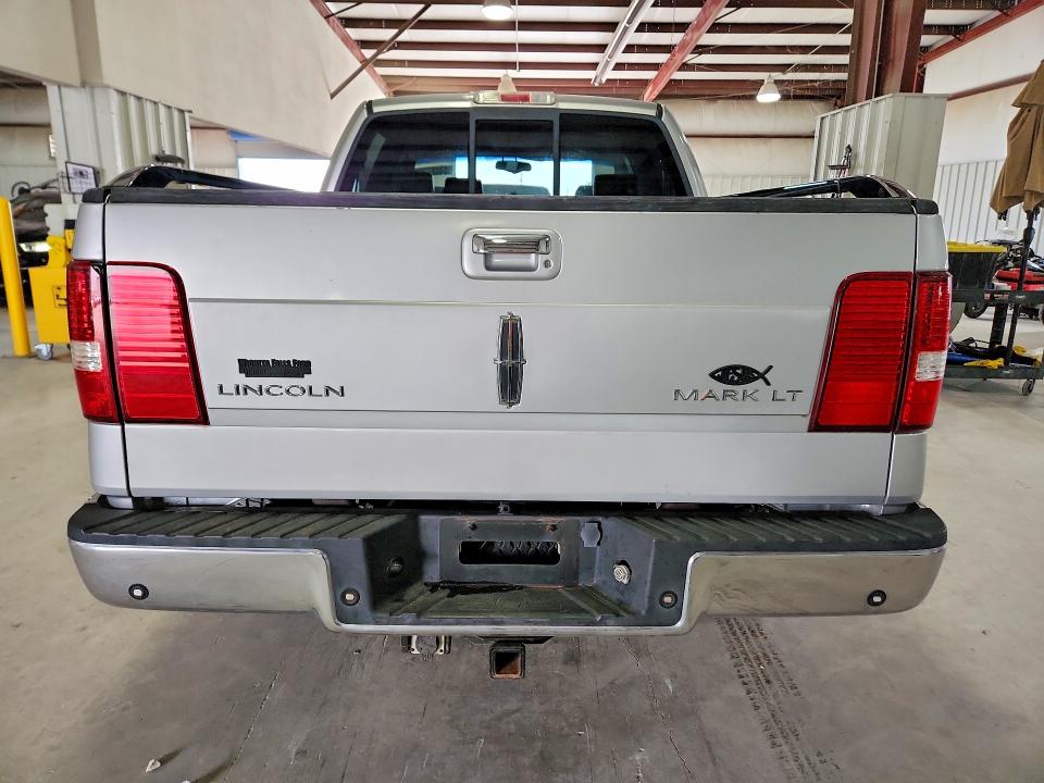 53882006 :رقم المزاد ، 5LTPW18586FJ06315 vin ، 2006 Lincoln Townhouse Mark Lt مزاد بيع