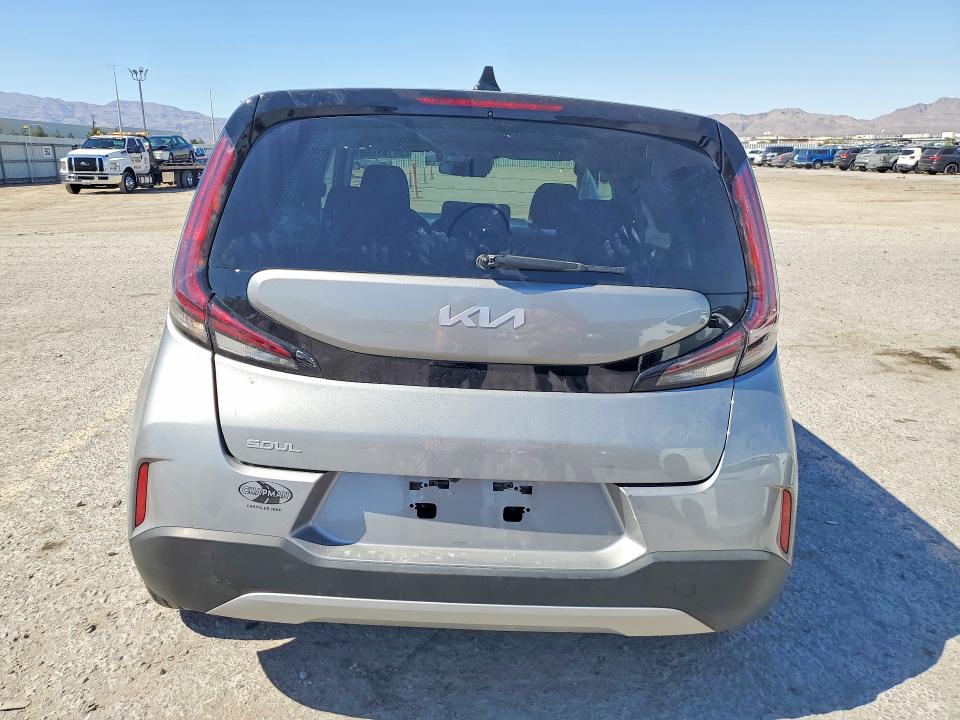 2023 Kia Soul მანქანა იყიდება აუქციონზე, vin: KNDJ23AU3P7889525, აუქციონის ნომერი: 54169616