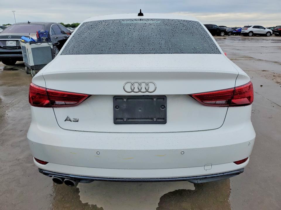 Продаж на аукціоні авто 2020 Audi A3, vin: WAUAUGFF2LA103851, номер лоту: 51895076