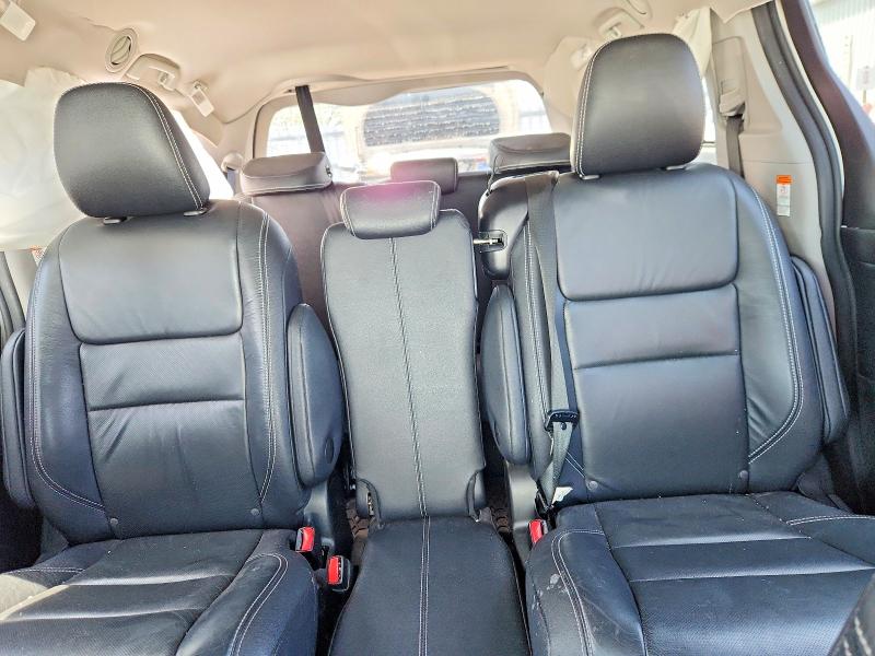 49602576 :رقم المزاد ، 5TDXK3DC1GS749380 vin ، 2016 Toyota Sienna مزاد بيع