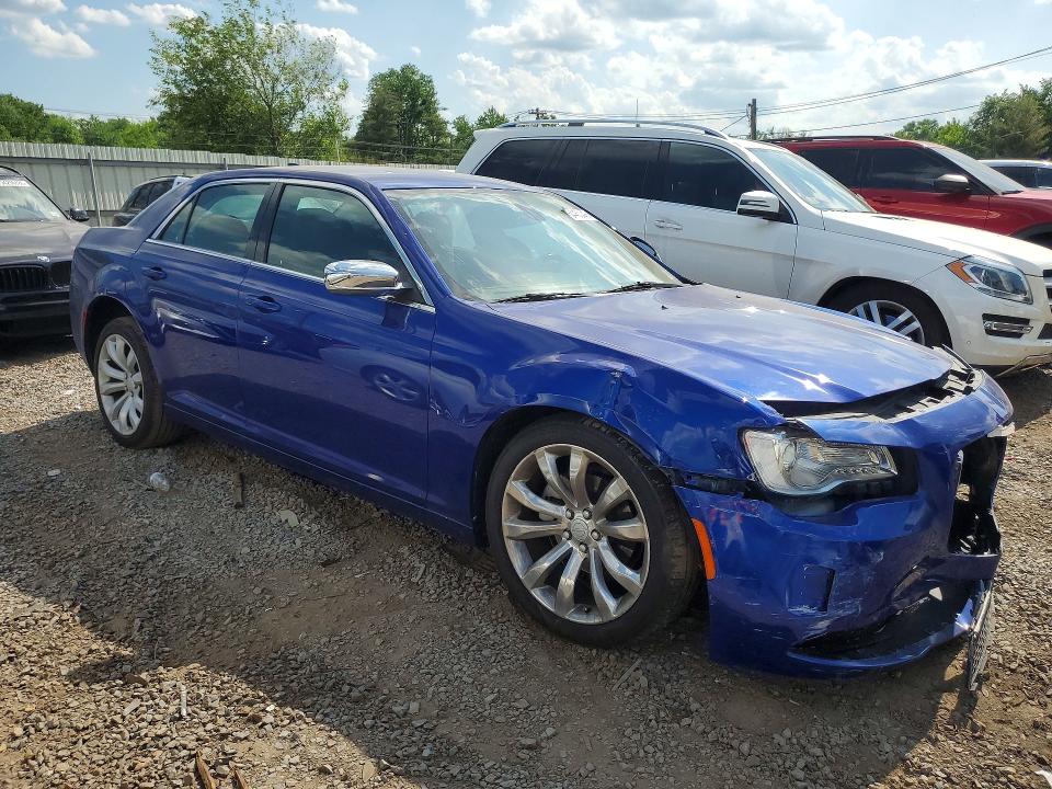 Продажа на аукционе авто 2018 Chrysler 300, vin: 2C3CCAAG0JH308213, номер лота: 54450446